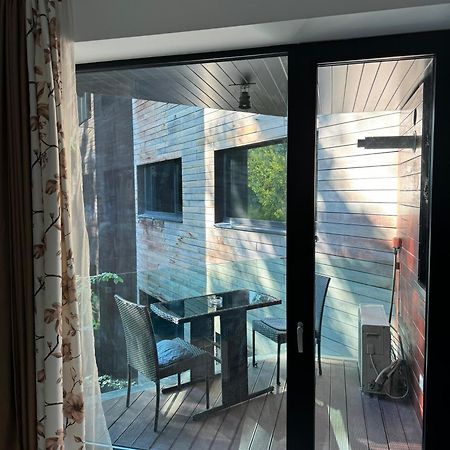 Georgiana Residence ママイア エクステリア 写真